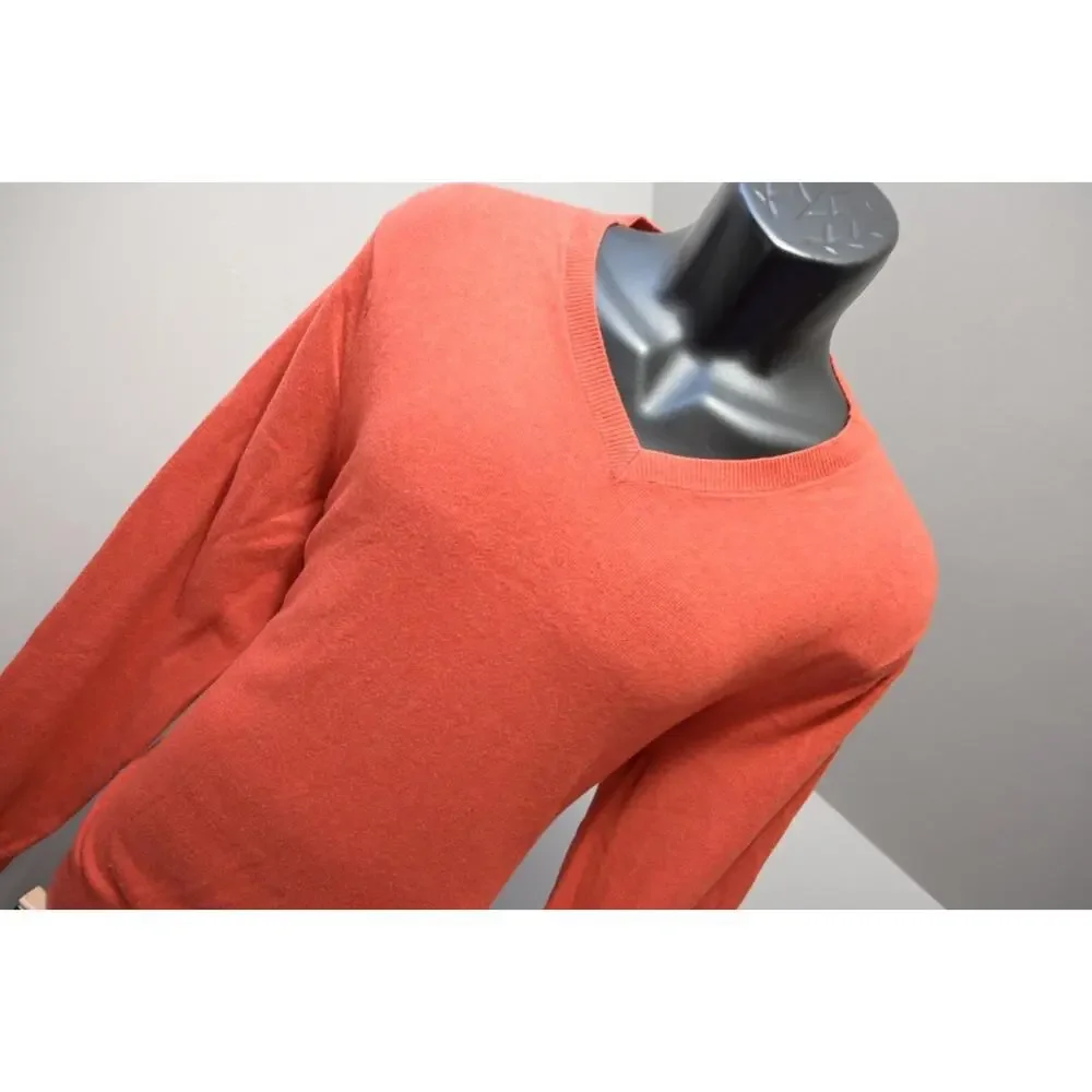Banana Republic V Neck Sweater Cotton Blend Orange‎ Mens Size Medium
